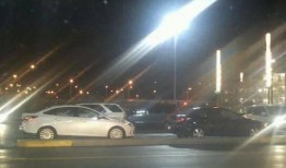 停车场最新爆料视频播放,停车场惊现神秘事件，视频揭秘惊人真相！