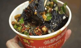 玉林臭豆腐爆料视频网站,网络爆料视频揭示的地道美食传奇