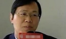 娱乐圈爆料不要打全名,某明星恋情曝光，疑与神秘富二代牵手同行